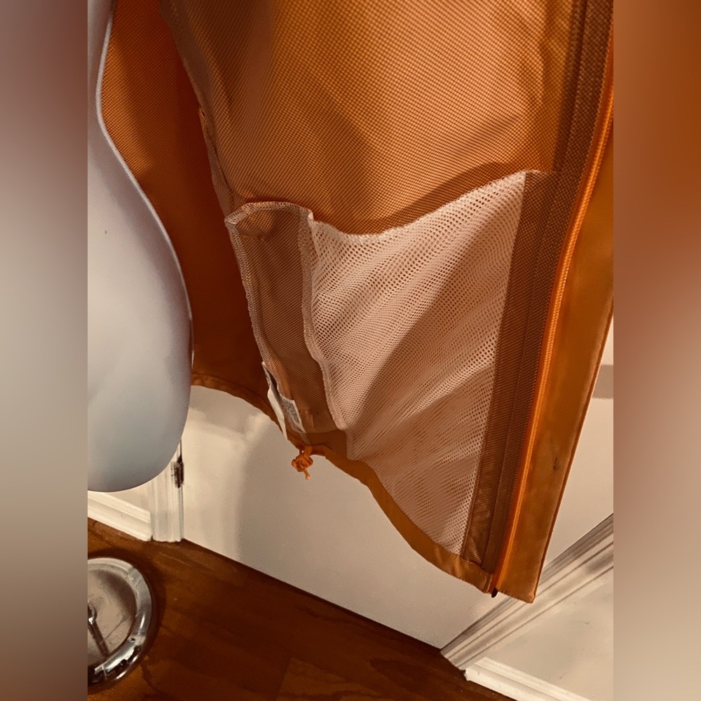 Under Armour Jacket - Picture 9 of 11